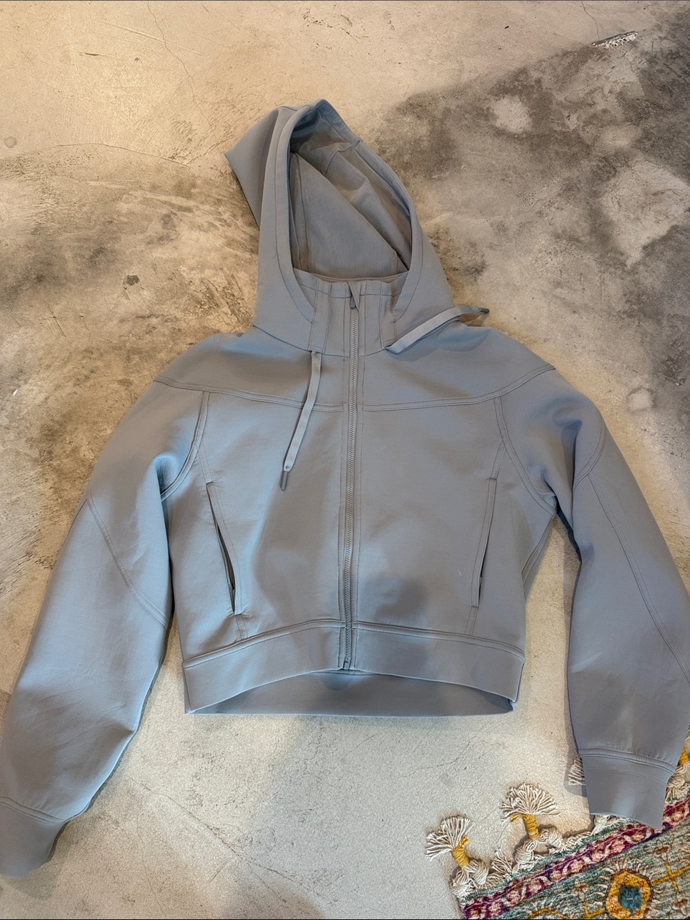 Women's Lululemon Cropped Hooded Jacket in Light blue/gray